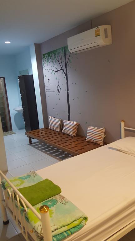 Phuket Blue Hostel Экстерьер фото