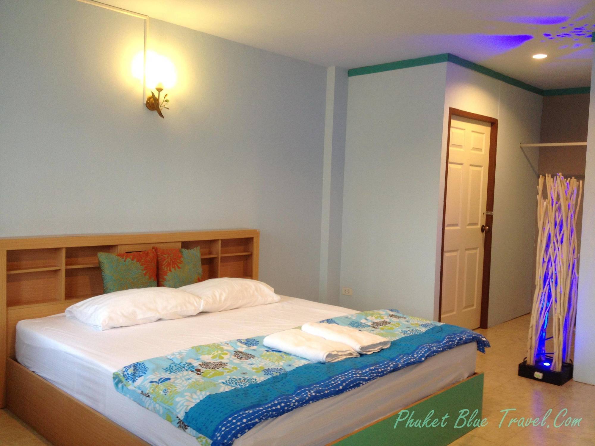 Phuket Blue Hostel Экстерьер фото