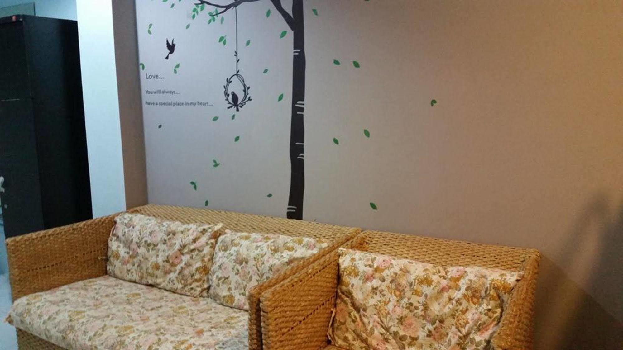 Phuket Blue Hostel Экстерьер фото